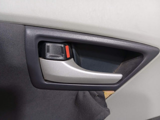 ручка внутренняя задняя левая Toyota Prius 3 поколение (2009 - 2011)