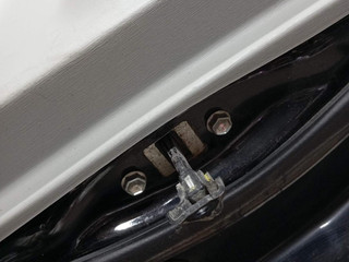 ограничитель открывания двери Toyota Prius 3 поколение (2009 - 2011)