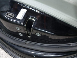 замок двери задней правой Toyota Prius 3 поколение (2009 - 2011)