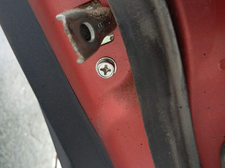 ограничитель открывания двери Mitsubishi Lancer 10 поколение (2007 - 2010)