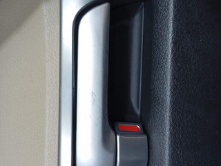 ручка внутренняя передняя правая Kia Sorento 2 поколение (2009 - 2012)