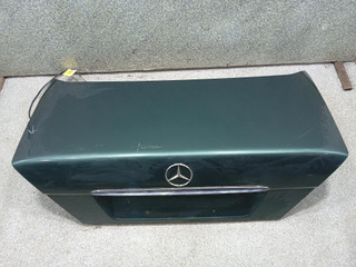 крышка багажника (дверь 3-5) Mercedes-Benz E-Класс W124 [рестайлинг] (1987 - 1993), седан