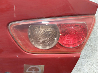 фонарь крышки багажника правый Mitsubishi Lancer 10 поколение (2007 - 2010)