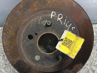 диск тормозной задний Toyota Prius 3 поколение (2009 - 2011)