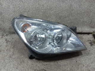 фара правая Opel Astra H/Family [рестайлинг] (2005 - 2015), 1EG270370-42