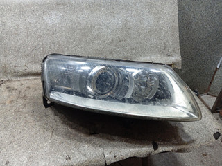 фара правая Audi A6 4F/C6 (2004 - 2008), 5DV008290-00