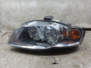 фара левая Audi A4 B7 (2004 - 2009), 0301219201