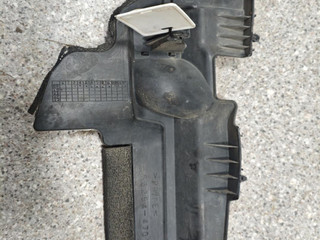 воздуховод (дефлектор) радиатора Toyota Prius 3 поколение (2009 - 2011), 53294-47010