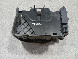 полка аккумулятора Renault Trafic 3 поколение (2014 - 2026), T06009A180