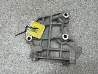 кронштейн компрессора кондиционера Fiat Stilo 1 поколение (2001 - 2010), 1.6 л., i, 182 B6.000, бензин, МКПП