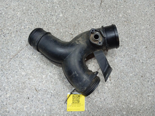 патрубок интеркулера Audi Q7 4L (2005 - 2009), 3.0 л., дизель, 7L6145795AB