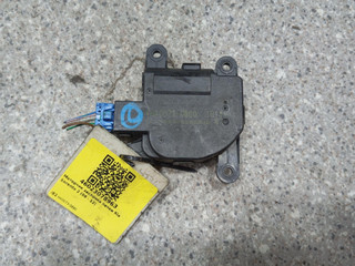 моторчик заслонки печки Kia Sorento 2 поколение (2009 - 2012), H40073-0880