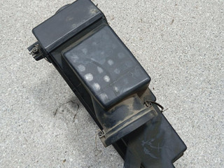 корпус воздушного фильтра Mercedes-Benz S-Класс W140/C140 (1991 - 1993), 6.0 л., M 120.980, бензин, АКПП, седан, 1200900101