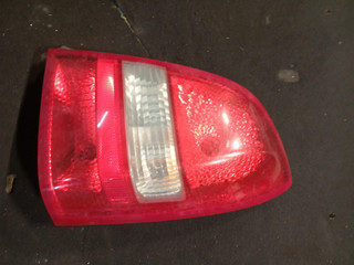 фонарь задний правый Nissan Primera P12 (2001 - 2008), седан, 26550AU300