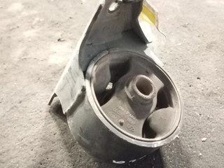 подушка крепления двигателя Hyundai Sonata NF (2005 - 2008), 21911-3K000