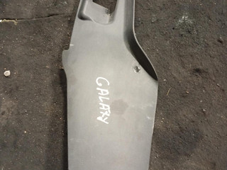 накладка заднего фонаря правая Ford Galaxy 2 поколение (2006 - 2010), 6M21-13N552-A