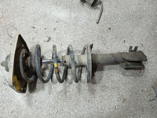 стойка передняя левая Fiat Scudo 1 поколение (1996 - 2007), 2.0 л., HDi, дизель
