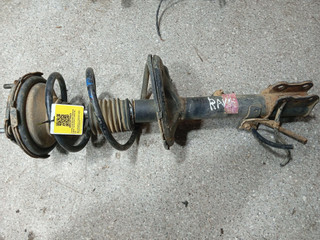 стойка передняя левая Toyota RAV4 2 поколение (XA20) (2000 - 2003), полный привод