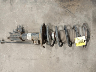 стойка передняя левая Opel Vectra C (2002 - 2005), 13118711