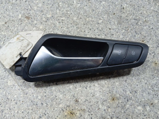 кнопка центрального замка Volkswagen Passat B6 (2005 - 2010), седан