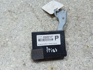 Иммобилайзер Toyota Prius 3 поколение (2009 - 2011), 1.8 л., бензин, 625009-000