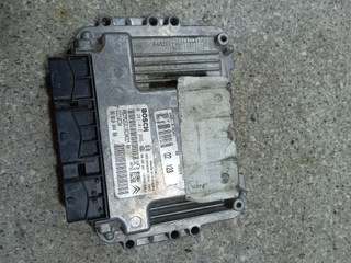 блок управления двигателем Peugeot 207 1 поколение (2006 - 2009), 1.6 л., HDi, дизель, 0281012465, 9661004480