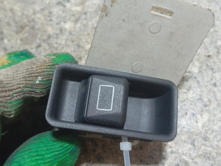 кнопка открывания люка Mercedes-Benz S-Класс W140/C140 (1991 - 1993), 6.0 л., M 120.980, бензин, АКПП, седан, 1408206710