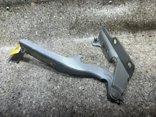 петля капота правая Nissan Murano Z50 (2002 - 2008), 3.5 л., i, АКПП, полный привод