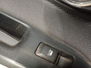кнопка стеклоподъемника двери задней левой Kia Ceed 2 поколение (2012 - 2015), универсал