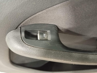 кнопка стеклоподъемника двери Volkswagen Jetta 6 поколение (2010 - 2015)