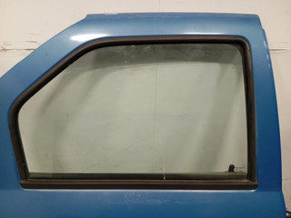 стекло двери задней правой Renault Logan 1 поколение (2004 - 2009)