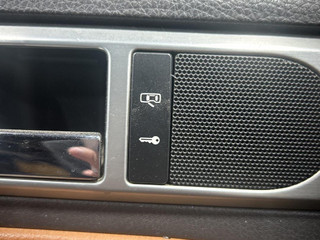 кнопка центрального замка Volkswagen Touareg 1 поколение (2002 - 2007)