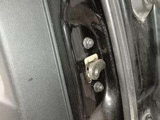 ограничитель открывания двери Hyundai ix35 1 поколение [рестайлинг] (2013 - 2015), 1.6 л., бензин, МКПП, внедорожник 5 дв.
