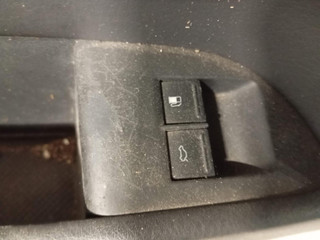 кнопка (выключатель) Volkswagen Touareg 1 поколение (2002 - 2007)