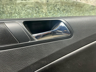 ручка внутренняя задняя правая Volkswagen Passat B6 (2005 - 2010), седан