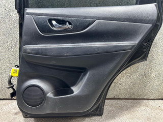 обшивка двери задняя правая Nissan X-Trail T32 (2013 - 2019)