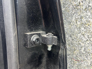 петля двери Volkswagen Touran 1 поколение [рестайлинг] (2006 - 2010)
