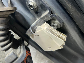 петля двери Volkswagen Passat B6 (2005 - 2010), седан