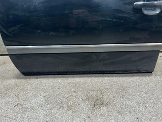 молдинг двери передней левой Mercedes-Benz C-Класс W202/S202 (1993 - 1997)