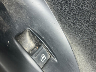 кнопка стеклоподъемника двери Volkswagen Passat B6 (2005 - 2010)