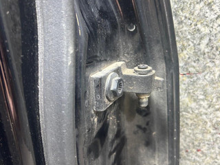 петля двери Volkswagen Touran 1 поколение [рестайлинг] (2006 - 2010)