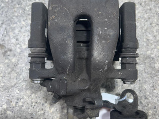 суппорт задний правый Opel Zafira 1 поколение (A) (1999 - 2003)
