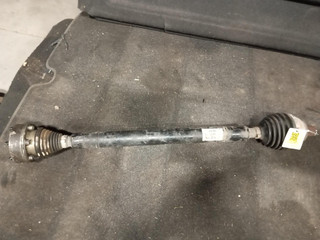 полуось передняя правая (приводной вал, ШРУС) Volkswagen Passat B6 (2005 - 2010), 1K0407272QN