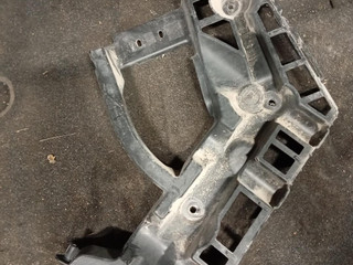 Крепление бампера заднего Renault Espace 5 поколение (2015 - 2019), 850450808R