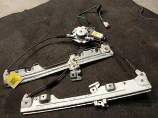 стеклоподъемник передний правый Nissan Murano Z50 (2002 - 2008), 3.5 л., i, АКПП, полный привод