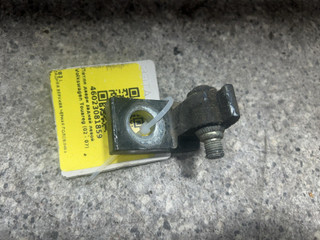 петля двери Volkswagen Touareg 1 поколение (2002 - 2007)