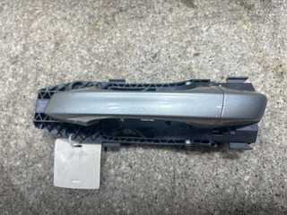 ручка наружная задняя левая Volkswagen Golf 7 поколение (2012 - 2017), 1.6 л., дизель, универсал
