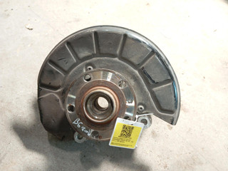 ступица передняя правая Volkswagen Passat B6 (2005 - 2010), 2.0 л., TDi, дизель