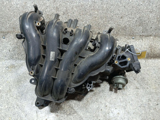 коллектор впускной Mazda 6 GG (2002 - 2005), 2.3 л., L3, бензин, МКПП