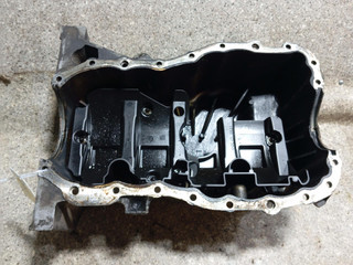 масляный поддон Nissan Qashqai 1 поколение (2006 - 2010), 1.5 л., K9K 282, дизель